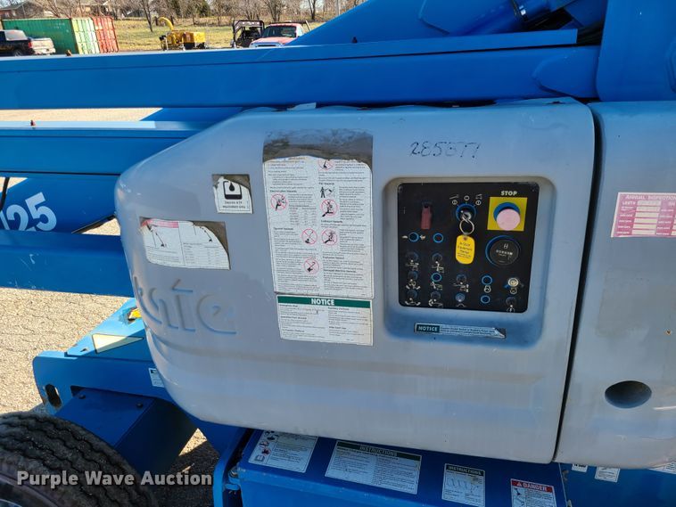 image for item GB9103 1999 Genie Z45/25 DC  boom lift