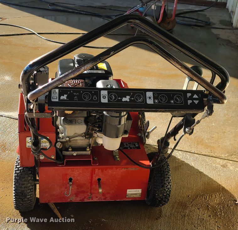 image for item GB9106 Toro  hydraulic seeder