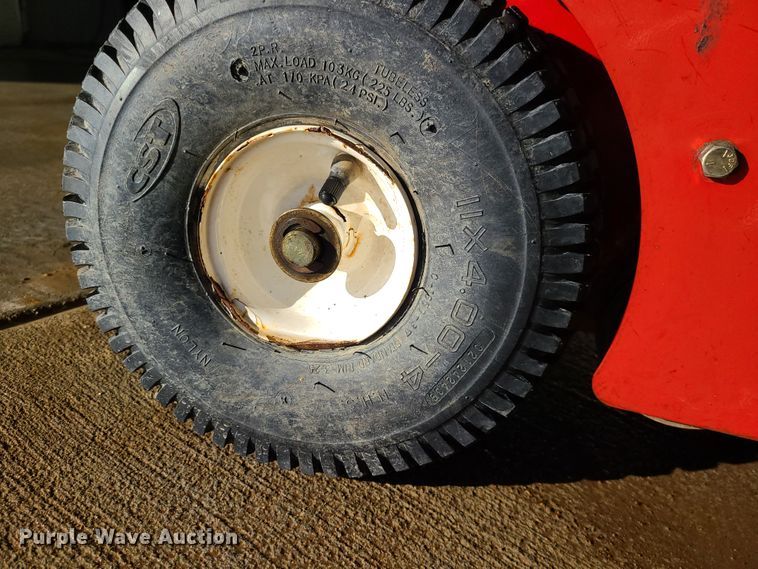 image for item GB9106 Toro  hydraulic seeder