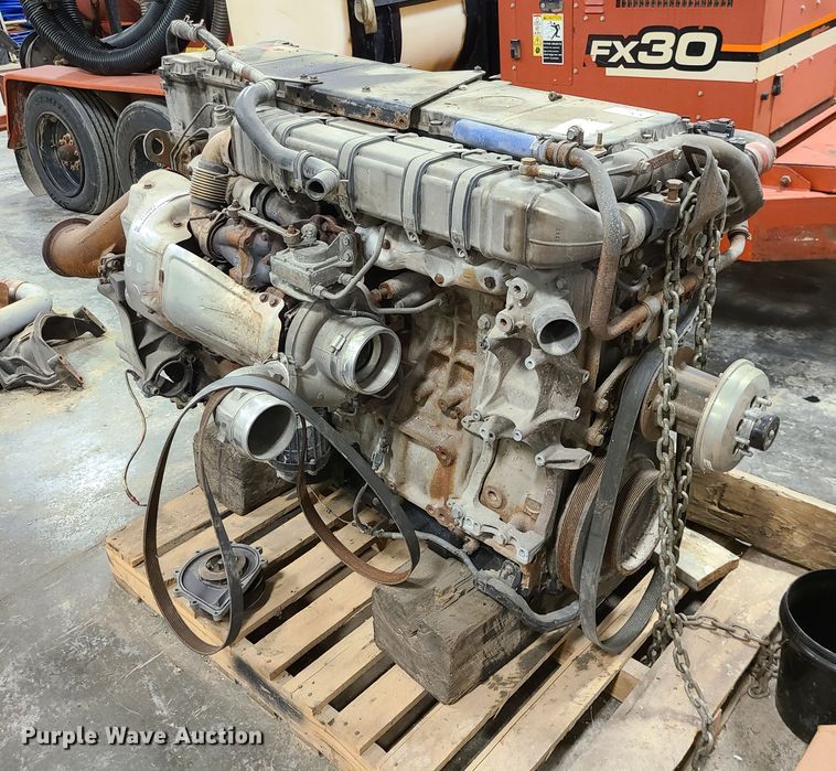 image for item GB9113 Detroit Diesel DD14  engine