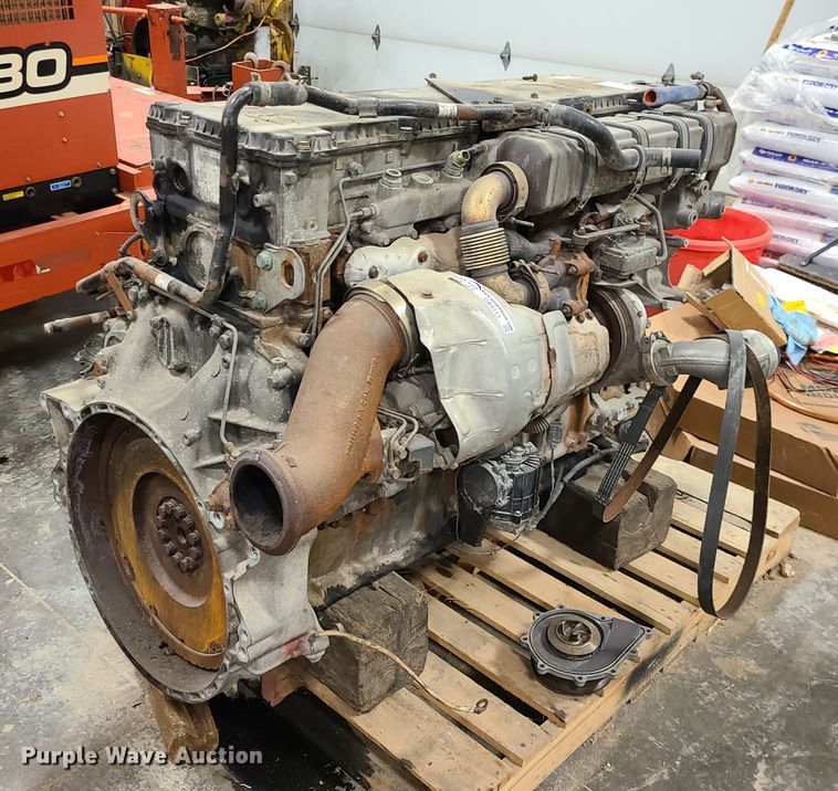 image for item GB9113 Detroit Diesel DD14  engine