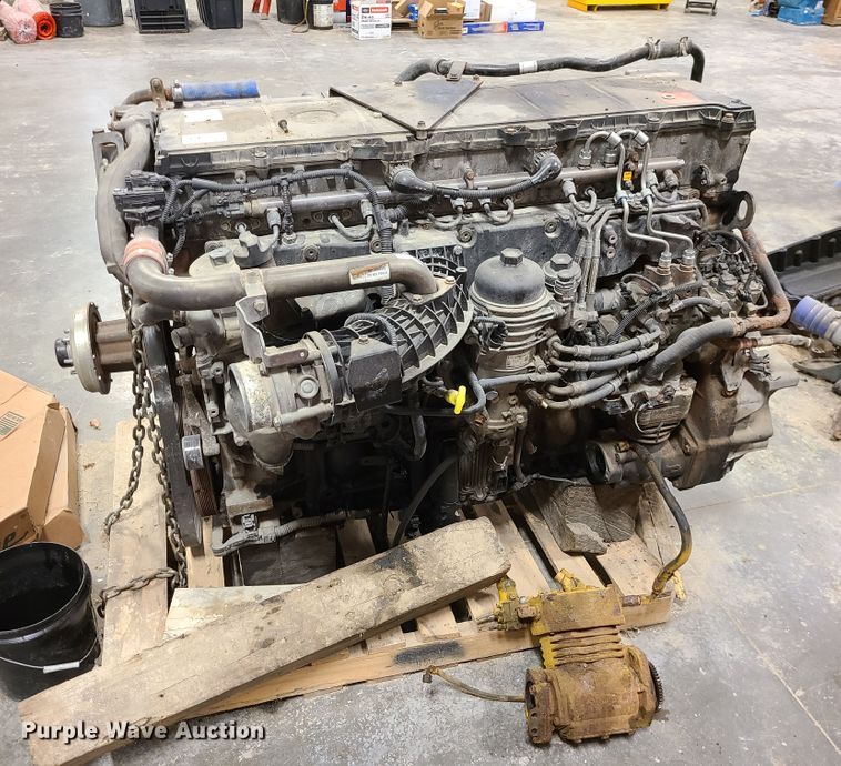 image for item GB9113 Detroit Diesel DD14  engine