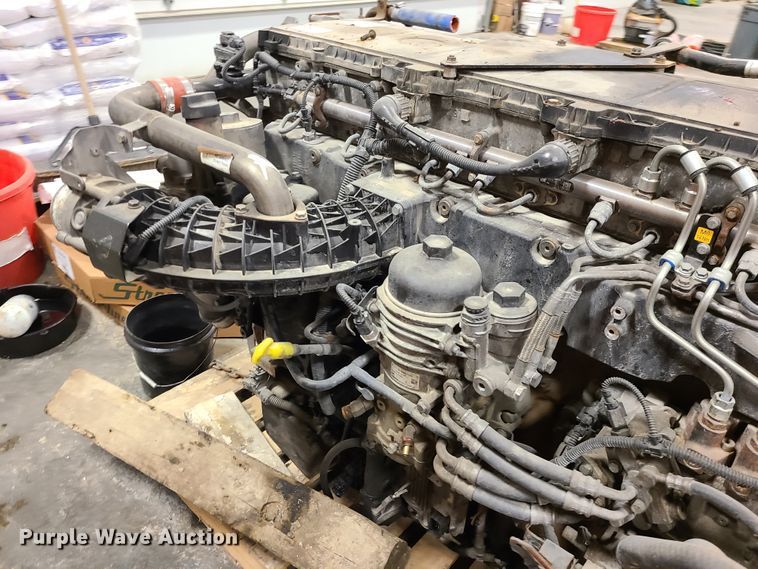 image for item GB9113 Detroit Diesel DD14  engine