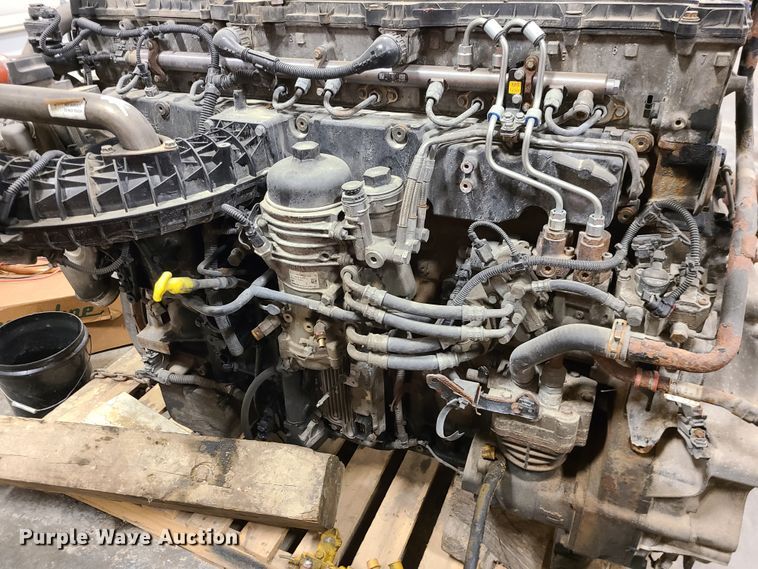 image for item GB9113 Detroit Diesel DD14  engine