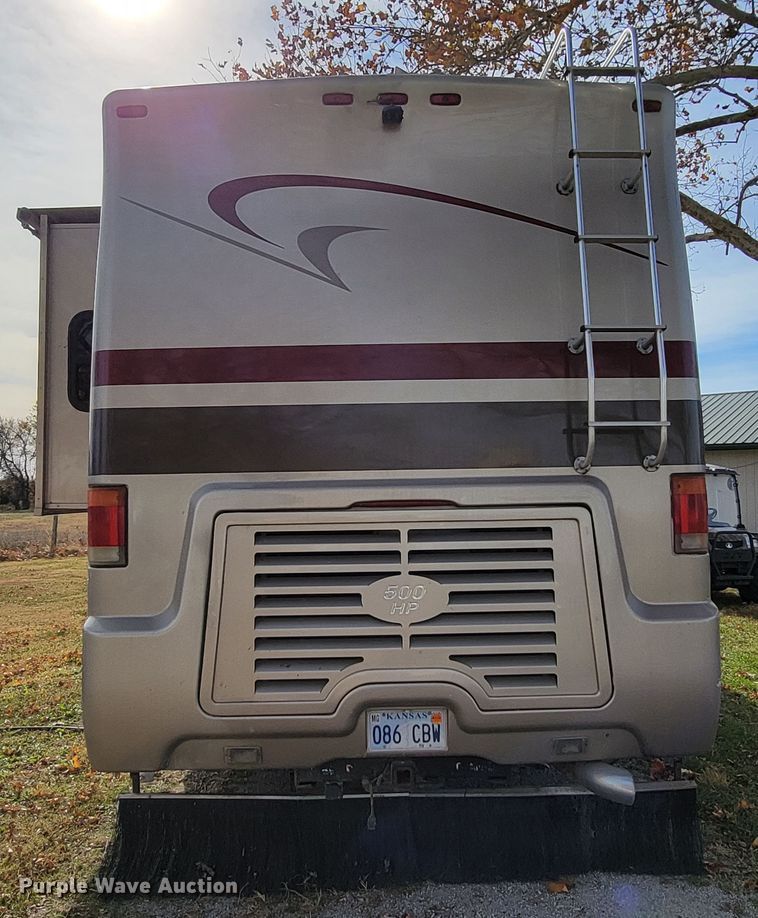 image for item HF9251 2002 Spartan K2  Travel Supreme RV