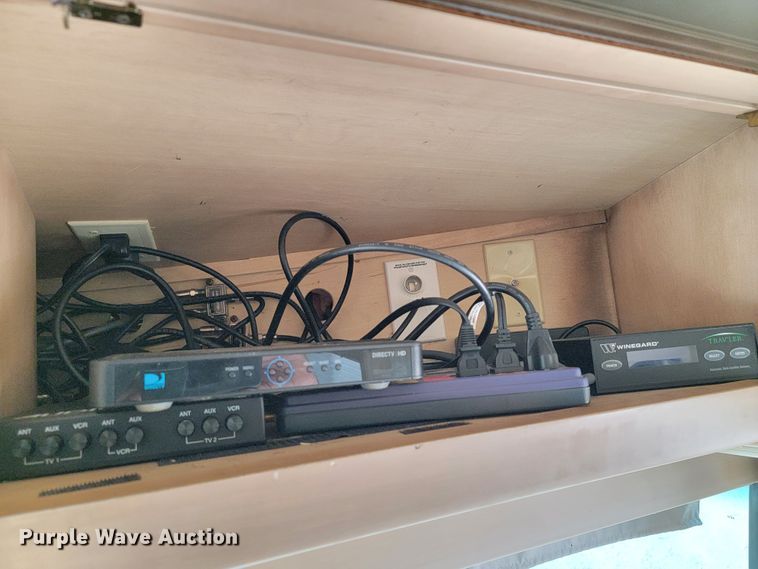 image for item HF9251 2002 Spartan K2  Travel Supreme RV