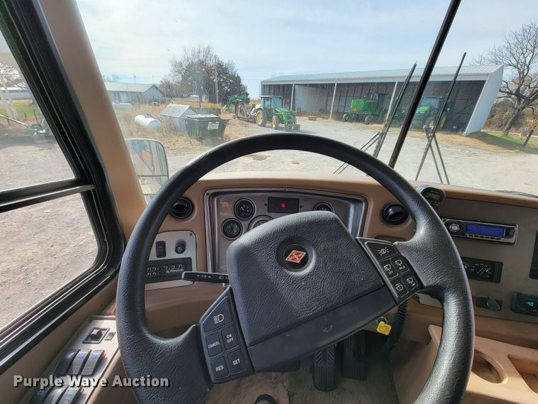 image for item HF9251 2002 Spartan K2  Travel Supreme RV