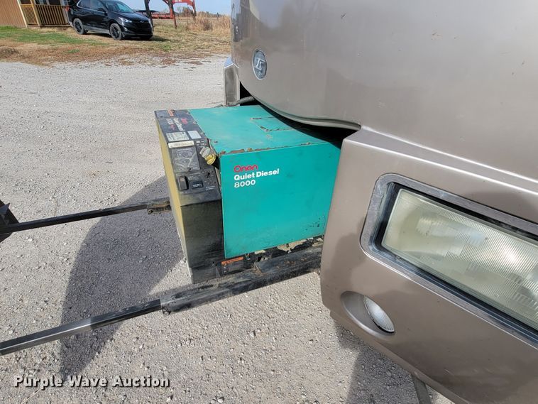 image for item HF9251 2002 Spartan K2  Travel Supreme RV