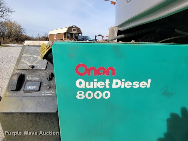 image for item HF9251 2002 Spartan K2  Travel Supreme RV