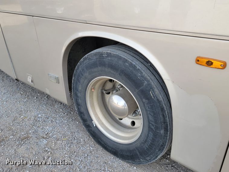 image for item HF9251 2002 Spartan K2  Travel Supreme RV