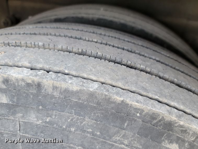 image for item HF9251 2002 Spartan K2  Travel Supreme RV