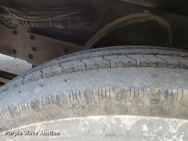 image for item HF9251 2002 Spartan K2  Travel Supreme RV