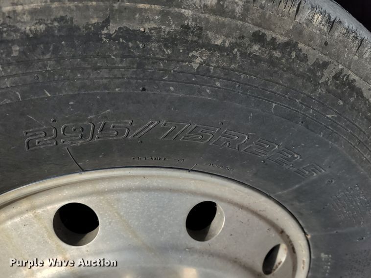 image for item HF9251 2002 Spartan K2  Travel Supreme RV