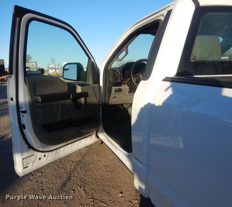 image for item HU9352 2018 Ford F150  pickup truck