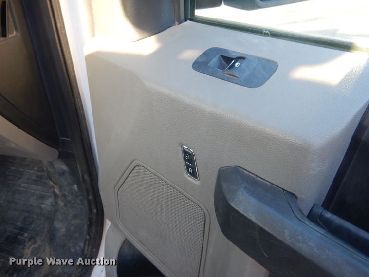 image for item HU9352 2018 Ford F150  pickup truck