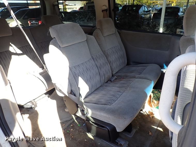 image for item IC9508 2002 Chevrolet Venture  van