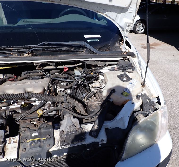 image for item IC9508 2002 Chevrolet Venture  van