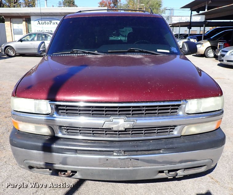 image for item IC9509 2000 Chevrolet Tahoe  SUV