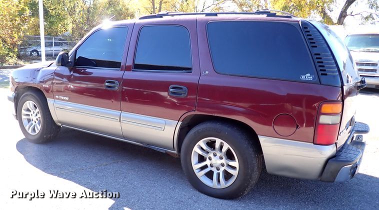 image for item IC9509 2000 Chevrolet Tahoe  SUV