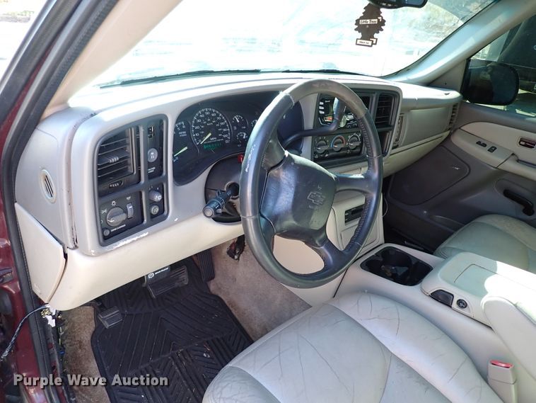 image for item IC9509 2000 Chevrolet Tahoe  SUV