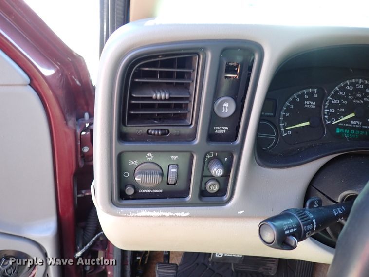 image for item IC9509 2000 Chevrolet Tahoe  SUV