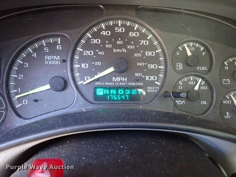 image for item IC9509 2000 Chevrolet Tahoe  SUV