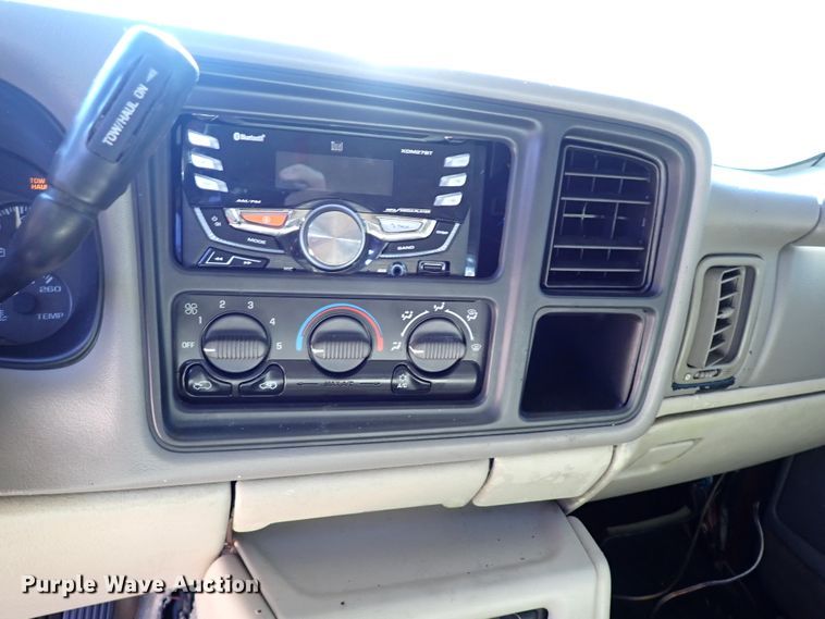 image for item IC9509 2000 Chevrolet Tahoe  SUV