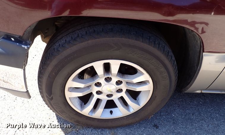 image for item IC9509 2000 Chevrolet Tahoe  SUV