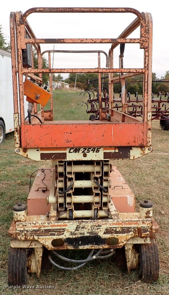 image for item IC9594 JLG Commander CM-2546  scissor lift