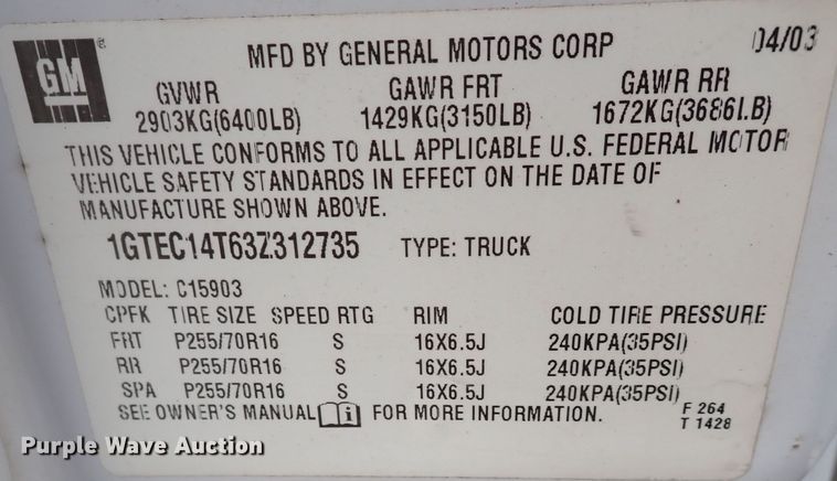 image for item IC9683 2003 GMC Sierra  pickup truck