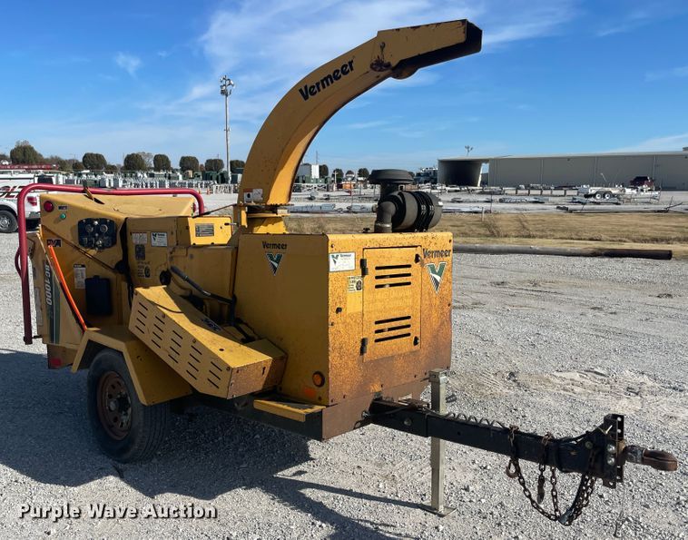 image for item ID9574 2010 Vermeer BC1000XL  wood chipper