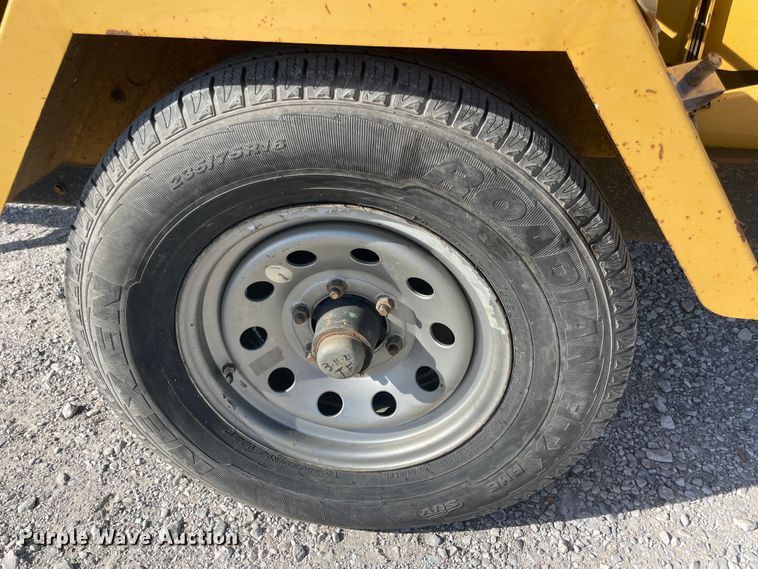 image for item ID9574 2010 Vermeer BC1000XL  wood chipper