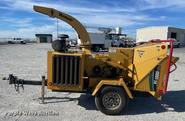 image for item ID9576 2010 Vermeer BC1000XL  wood chipper