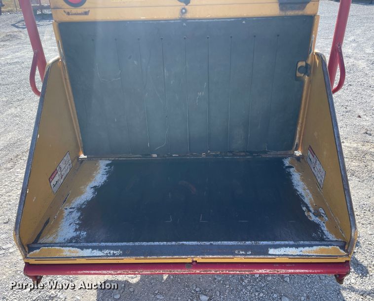 image for item ID9576 2010 Vermeer BC1000XL  wood chipper