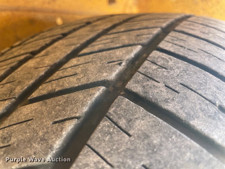 image for item ID9576 2010 Vermeer BC1000XL  wood chipper