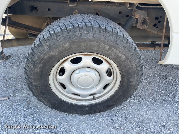 image for item ID9577 2011 Ford F150  pickup truck