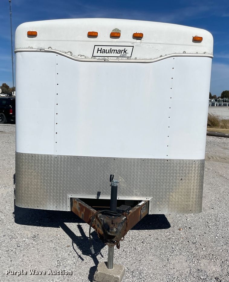 image for item ID9578 2001 Haulmark K714RT-WT  enclosed cargo trailer