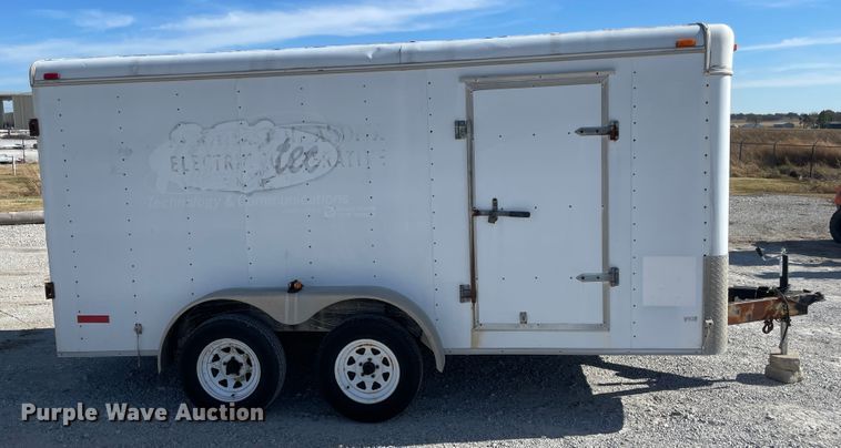 image for item ID9578 2001 Haulmark K714RT-WT  enclosed cargo trailer