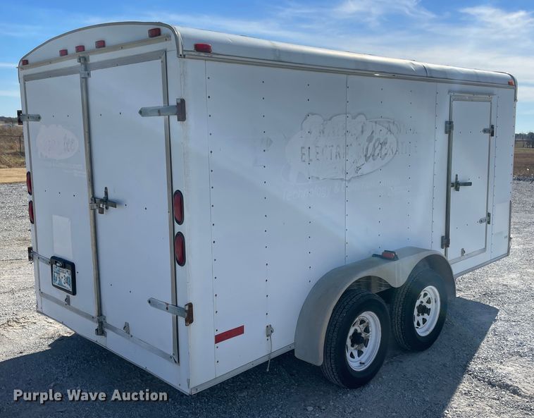 image for item ID9578 2001 Haulmark K714RT-WT  enclosed cargo trailer