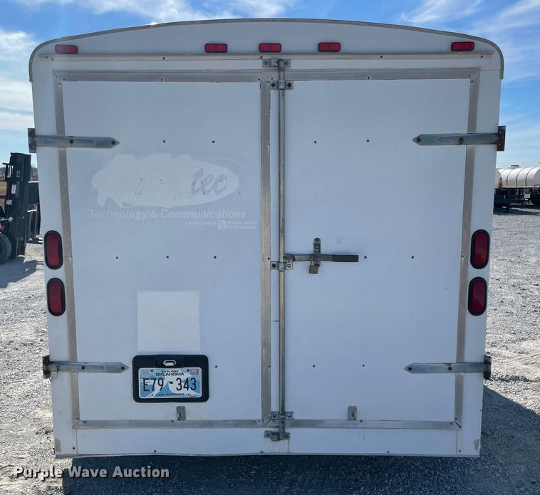 image for item ID9578 2001 Haulmark K714RT-WT  enclosed cargo trailer