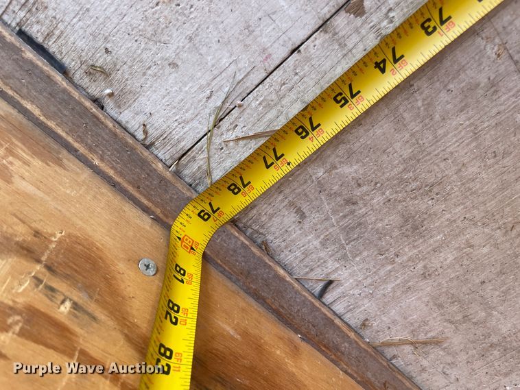 image for item ID9578 2001 Haulmark K714RT-WT  enclosed cargo trailer