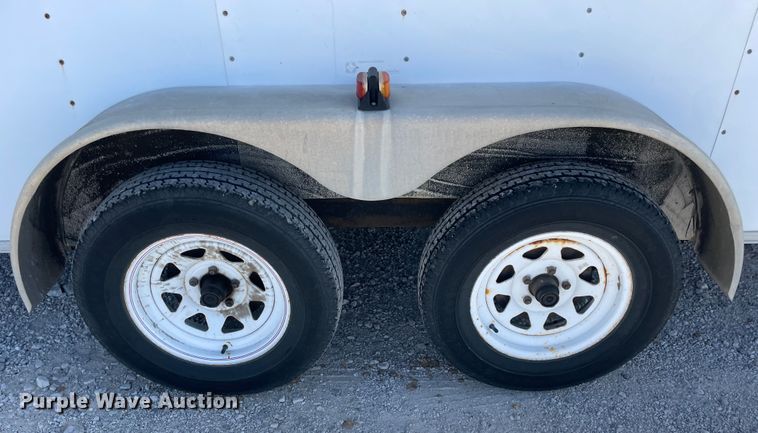 image for item ID9578 2001 Haulmark K714RT-WT  enclosed cargo trailer