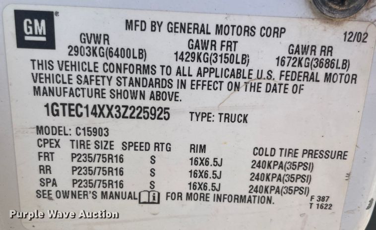 image for item ID9589 2003 GMC Sierra 1500  pickup truck