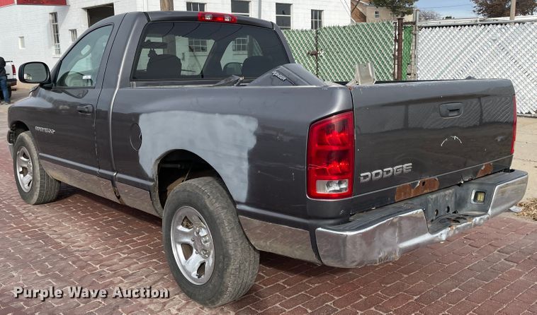image for item IJ9502 2003 Dodge Ram 1500  pickup truck