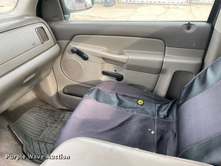 image for item IJ9502 2003 Dodge Ram 1500  pickup truck