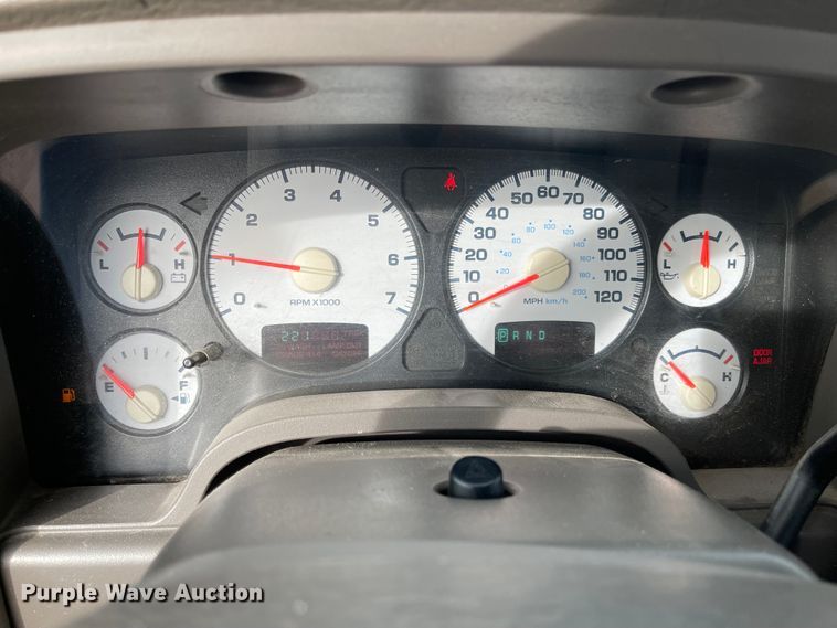 image for item IJ9502 2003 Dodge Ram 1500  pickup truck