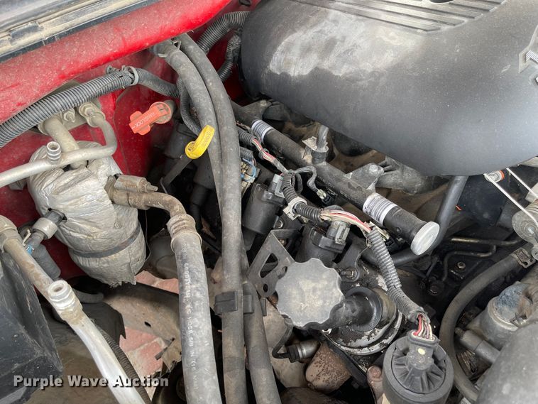 image for item IJ9504 2000 Chevrolet Silverado 1500  Ext. Cab pickup truck