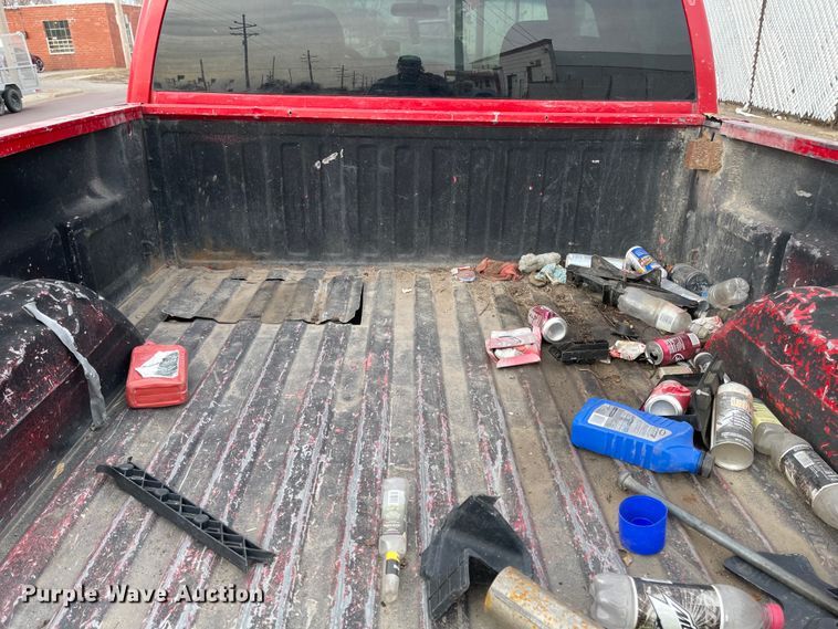 image for item IJ9504 2000 Chevrolet Silverado 1500  Ext. Cab pickup truck