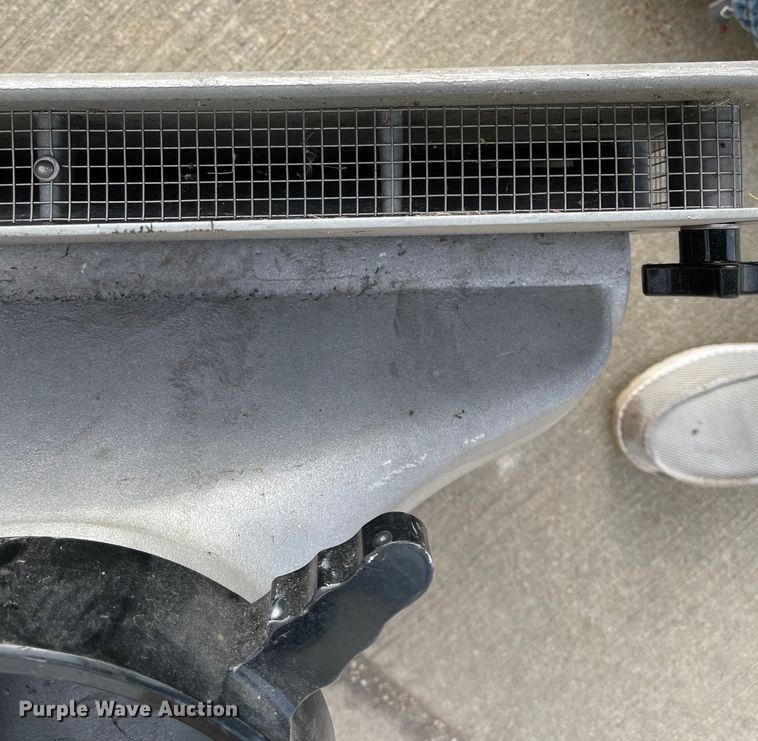 image for item IJ9510 (3) hard suction drafting boxes