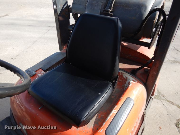 image for item IO9521 Toyota 42-6FGCU25  forklift